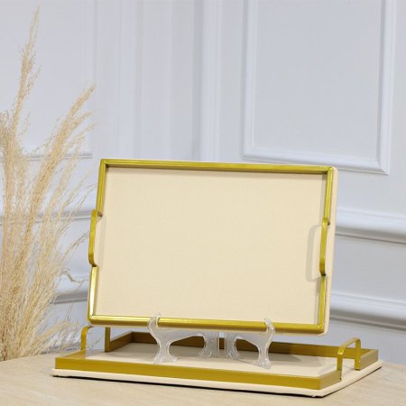 طقم صواني /2 مستطيل اطار تنك ذهبي وجه جلد كريمي بيدين مستطيل EL113/1 =رم6