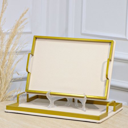 طقم صواني /2 مستطيل اطار تنك ذهبي وجه جلد بيج بيدين مستطيل EL113/2 =رم6