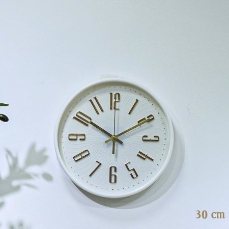 ساعة مدور 30سم بلاستك ابيض وجه محزز مكتب ارقام ذهبي EL153/5 =ت.ش2