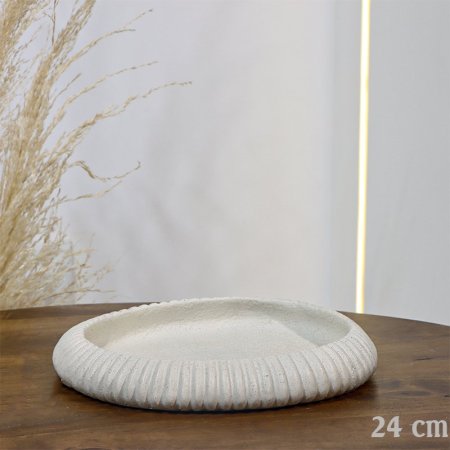 صحن مدور جبص 24سم بيج اطار محزز EL158/17 =ت.ش2