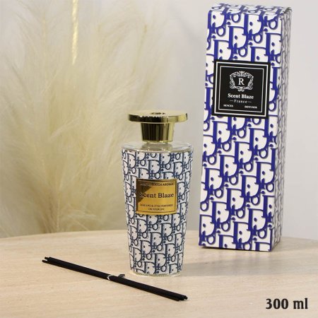 معطر جو سائل  300مل مع عيدان عبلة زجاج DIOR اسطواني A67/8 =ع5