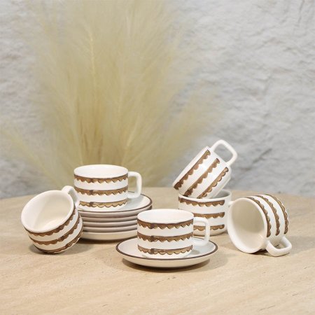 طقم فناجين قهوة 6/6 بورسلان ابيض محزز اقواس بني A48/30 =ع4