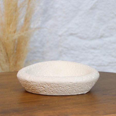 صحن جو مثلث 22سم جبص بيج A36/5 =ع1