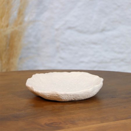 صحن مدور 18سم جبص بيج اطار مشرف A36/7 =ع1