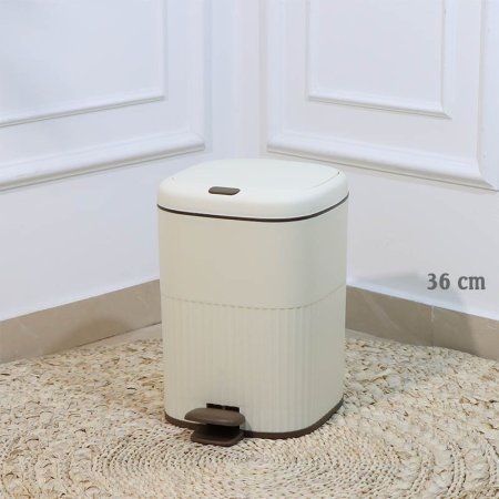 سطل مهملات دعسة بلاستك 36سم بيج مربع نصف محزز A59/14 =ع2