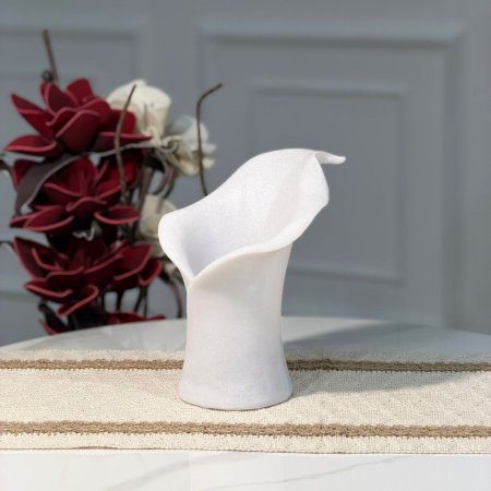 تحفة بولاريزن ابيض 22سم شكل زنبق A26/5-A =ع5