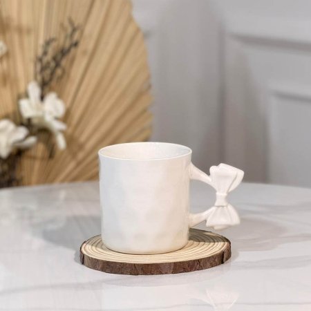 ماغ بورسلان ملون بصمة  يد ببيونة  A300/6=و1