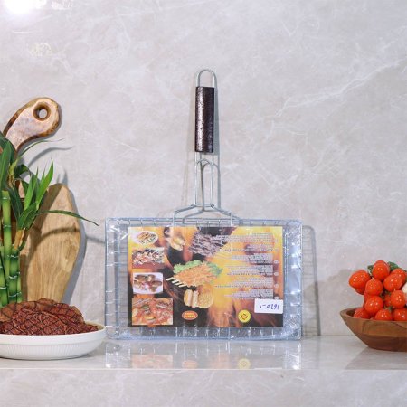 شبك شوي المنيوم مستطيل 33*20سم يد خشب 1620/1 =و1