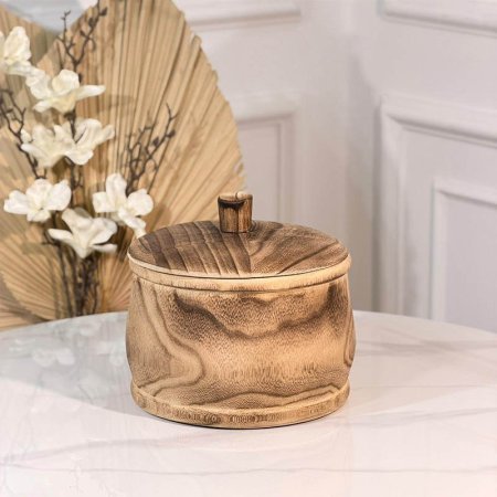 مضيفة خشب مدور 19 سم  موشح بني مع غطا A33/18 =و1