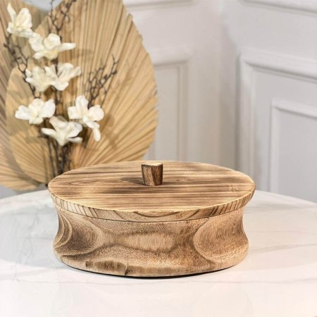 مضيفة خشب مدور 28 سم  موشح بني مع غطا A33/19 =و1