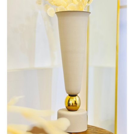 فازة تنك 78سم شكل كاس 89063L قاعدة طابة ذهبي BEIGE هندي %ه9