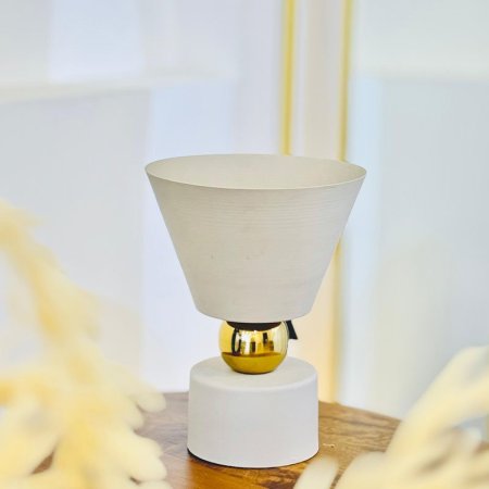 قوار زراعة تنك 34سم شكل كاس 89064S قاعدة طابة ذهبي BEIGE هندي %ه9