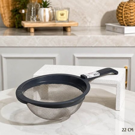 مصفاة سلك 22سم اطار بلاستك ملون AR322 تركي 06/5 +B3