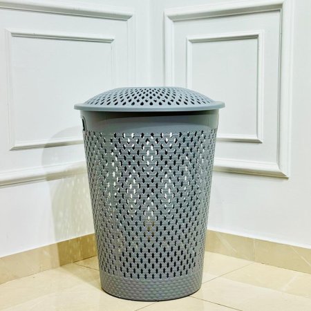 سلة غسيل مدور بلاستك مخرم ملون بغطا K160/1 =ض9 =VGR2