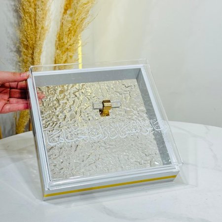 مضيفة مربع خشب 24سم غطا اكرلك شفاف مكتب K312/13 مسكة ذهبي =VGR1