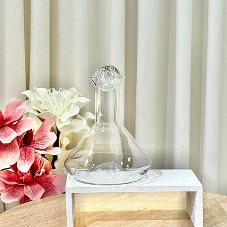كوز ماء زجاج سادة بعنق طويل GF69/21 =ب15