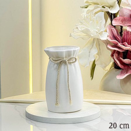 فازة شكل اسطوانة 20سم بلاستيك ابيض عنق حبل  GF176/13 =ب19