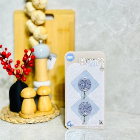 طقم علاقة بلاستك تلزيق /2 معيني شكل وردة k158/3 =ك1