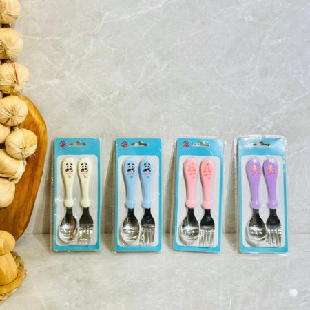 معلقة +شوكة اطفال ستانلس يد بلاستك ملون مرسم قطة K169/5 =ك2