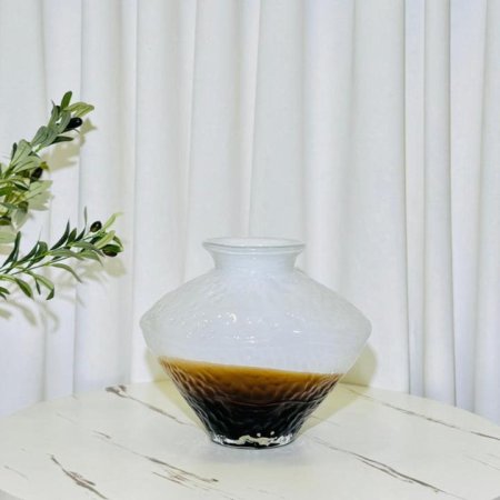 فازة 22سم جرة زجاج بصمة ابيض وعسلي K197/16 =ك4