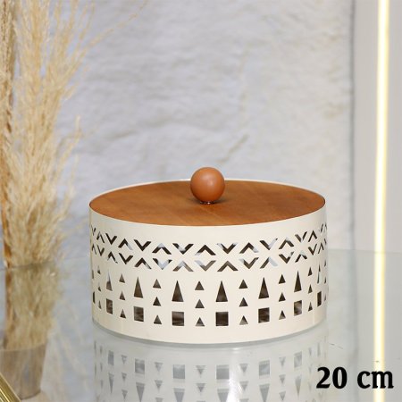 مضيفة مدور 20سم تنك بيج غطا ومسكة طابة خشب EL29/23 =ط55