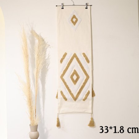 رنر مستطيل 1.8*33سم بيج مرسم فرو ابيض وعسلي EL80/11 =ط55