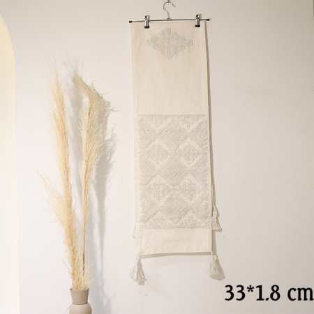 رنر مستطيل 1.8*33سم بيج مرسم فرو ابيض EL80/5 =ط55