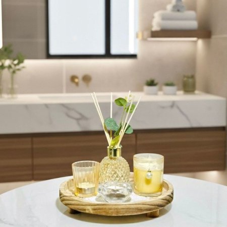 طقم مبخرة /5 صينية خشب مدور+شمعة+معطر +2كاسة شمع زجاج ذهبي k29/4 =ك4