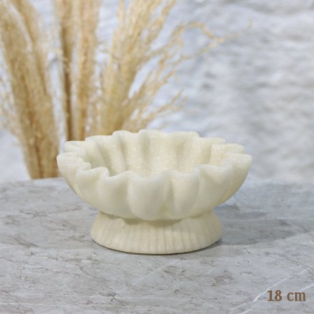 صحن مدور شكل وردة 18سم ريزن بيج بقاعدة لف EL156/29 =رم1