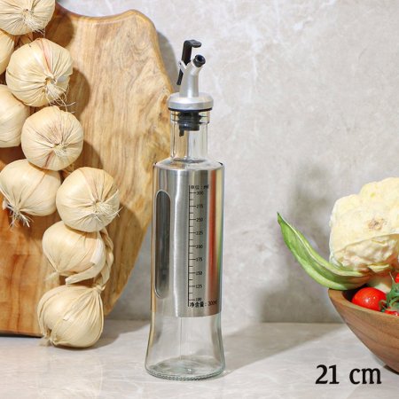 قنينة زيت زجاج 21سم مربع محزز 300مل ملبس ستانلس بوز غطا بلاستك EL130/9 =ط57