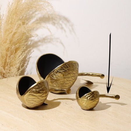 صحن مكسرات 8239111 شكل جوزة نحاس هندي صغير %ه10